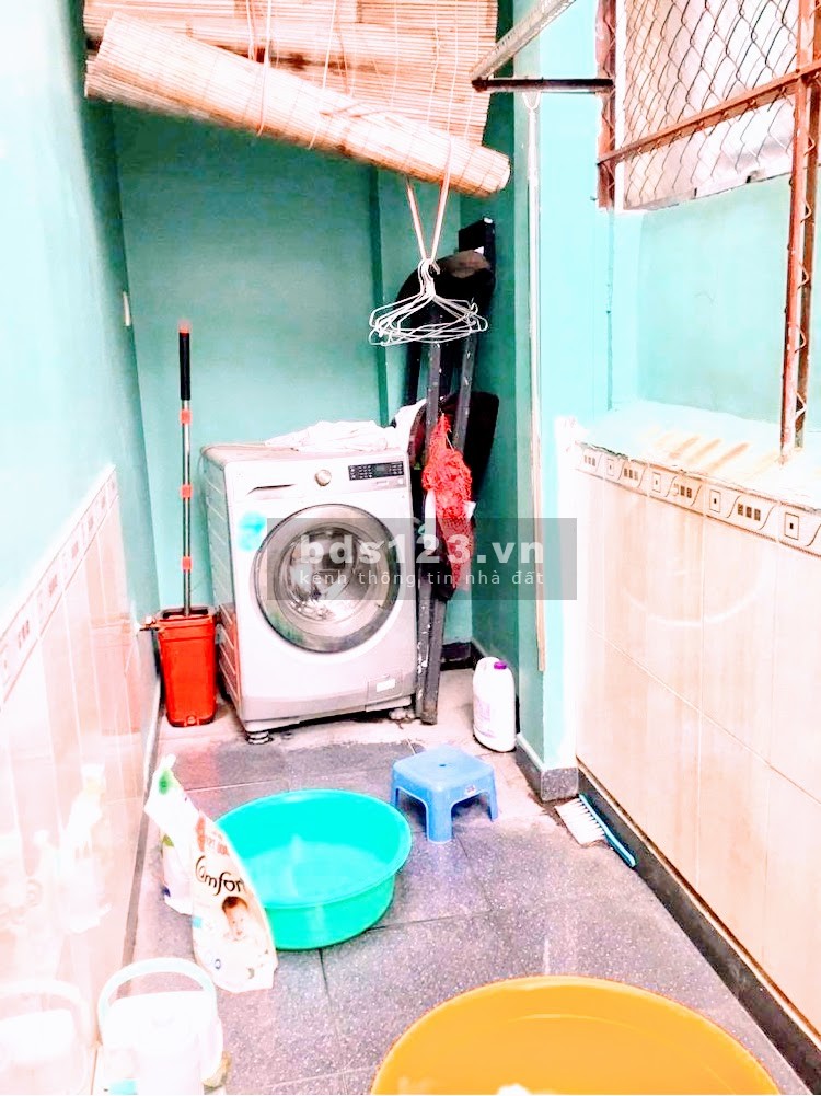 Bất Động Sản phường 14 Quận Gò Vấp ngang 5.2 nở hậu 6m dài 15m giá rẻ, sổ sẵn