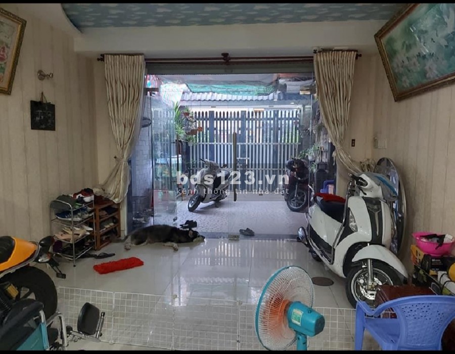 Bán nhà Nguyễn Thị Tần, Quận 8, hẻm xe hơi 6m, khu dân trí cao, hàng xóm văn minh, yên tĩnh