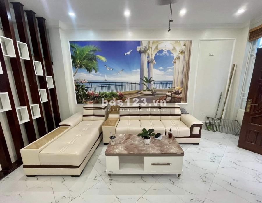 Bán nhà Võ Chí Công, Cầu Giấy, lô góc, kinh doanh nhỏ, ô tô qua cửa, 41m2, 5 tầng, 5.85 tỷ