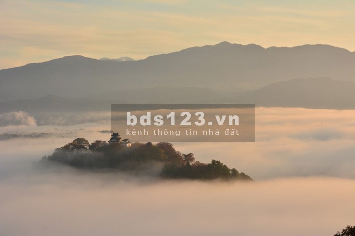 Bán mảnh đất gần sân golf 65ha view biển mây khu du lịch Y Tý Sapa 2, pháp lí đủ, bàn giao ngay