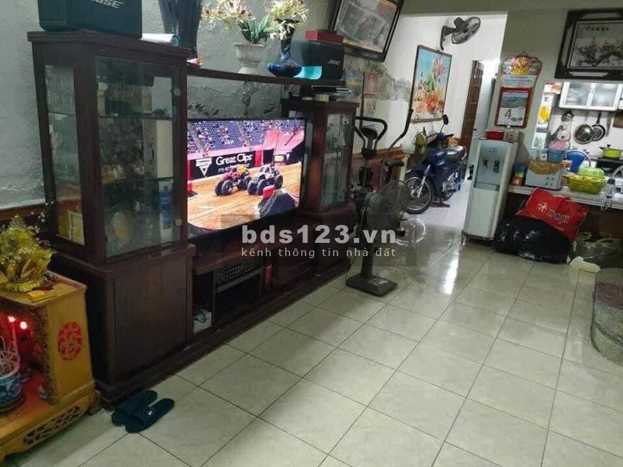Bán nhà Quận 10 dưới 5 tỷ, diện tích sử dụng 41m2 sát mặt tiền liên hệ 0799149230