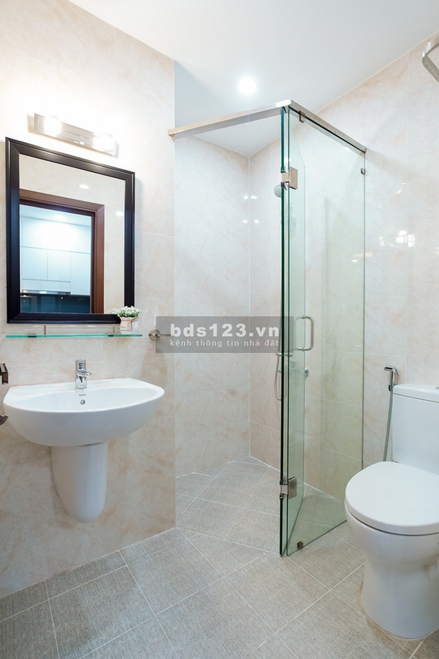 Bán căn hộ chính chủ chung cư Legacy Central, căn hộ ngân hàng hỗ trợ cho vay 70%