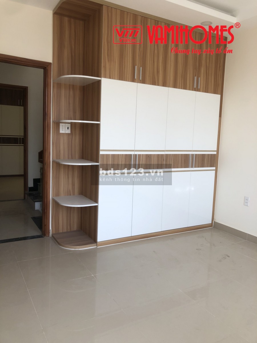 Bán Nhà 3 Tẩng Diện Tích 5 X 11.02 HXH Đường Số 51 Đối Diện Gigamall Thủ Đức