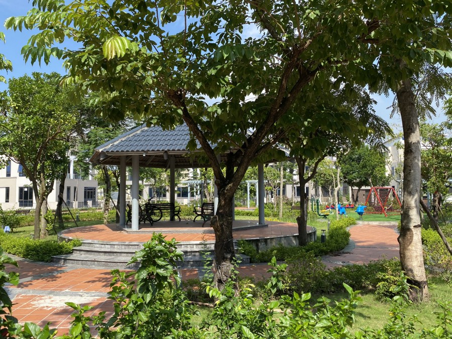 Shophouse 132m2 MT 6m kinh doanh đỉnh, có hỗ trợ vay vốn 65%, nhận nhà ở ngay giá chỉ từ 75tr/m2