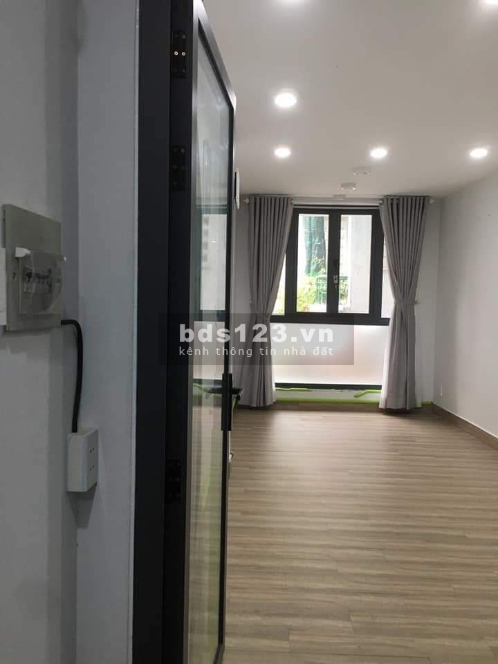 Nhà 4 tầng, HXH quay đầu. Nguyễn Thái Bình, P.12, Tân Bình. 6,1 tỷ