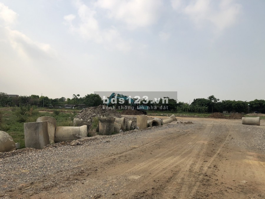 Bán nhanh lô đất đường trục chính, hàng ngoại giao Vạn Xuân Liên giá chủ đầu tư