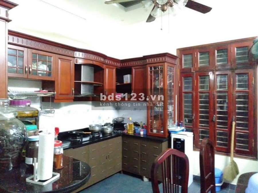 Bán nhà Ngô Quyền phân lô cán bộ 2 mặt thoáng, 5 tầng, dt 52m giá 3.6 tỷ. LH 0978996965