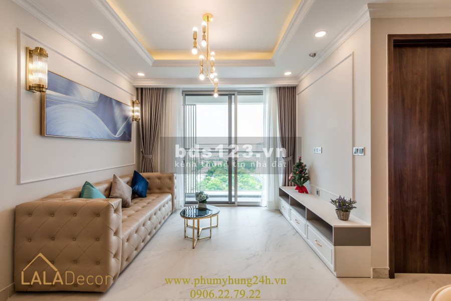 Cho thuê căn hộ Midtown M7 2 phòng ngủ giá 20 triệu có ô đậu xe ô tô LH 0906227922
