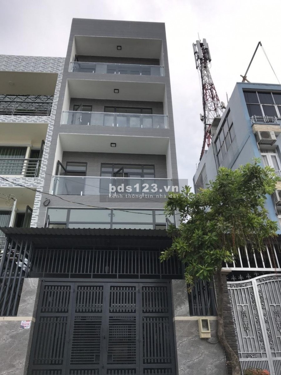 Bán gấp nhà phân lô ô tô đỗ cửa 2 mặt ngõ thông khắp lối, kinh doanh tuyệt vời, dt 37m2