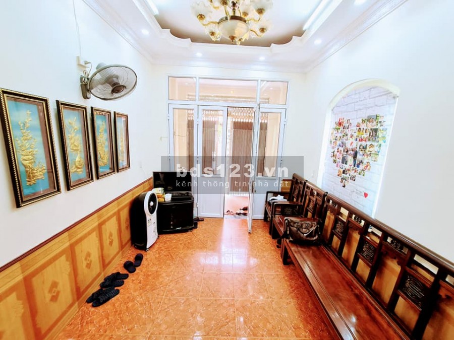 Bán nhà Đại Từ Ở LUÔN 2 THOÁNG GẦN PHỐ LỚN 40M*4 tầng 3 tỷ .