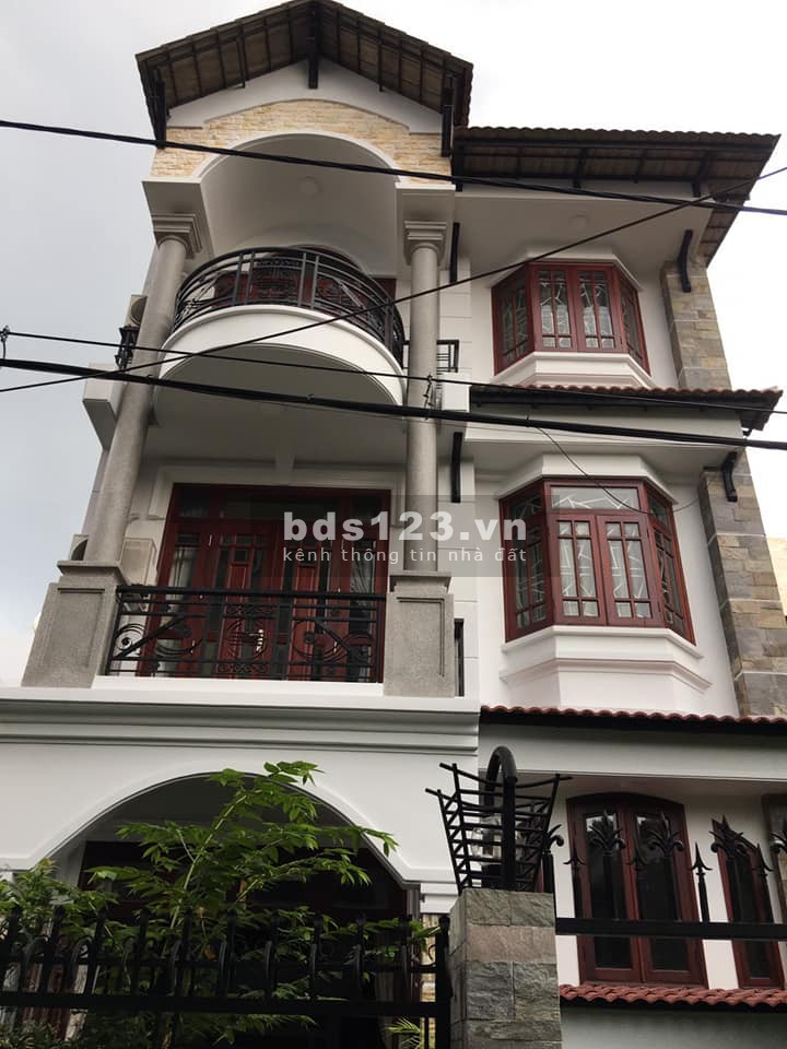 Sở hữu ngay biệt thự Vip giá đã giảm sâu tận đất trong mùa dịch, an ninh tuyệt đối tốt, yên tĩnh