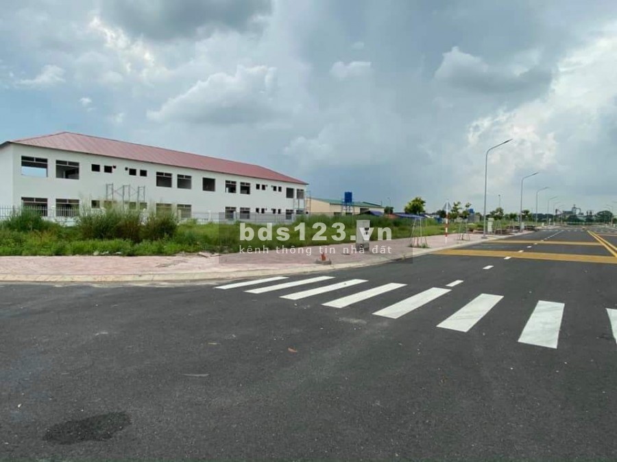 Bán đất diện tích 75m2, sổ sẵn, giá bán 1.1 tỷ An Hòa. Biên Hòa. Gần Vòng Xoay Cổng 11