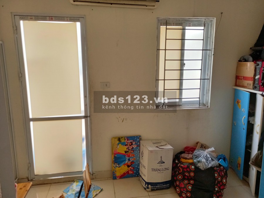 Bán nhà nguyên căn 2 Tầng Tân Khai Lĩnh Nam Hoàng Mai giá 850 Triệu, ô tô nhỏ đỗ cửa