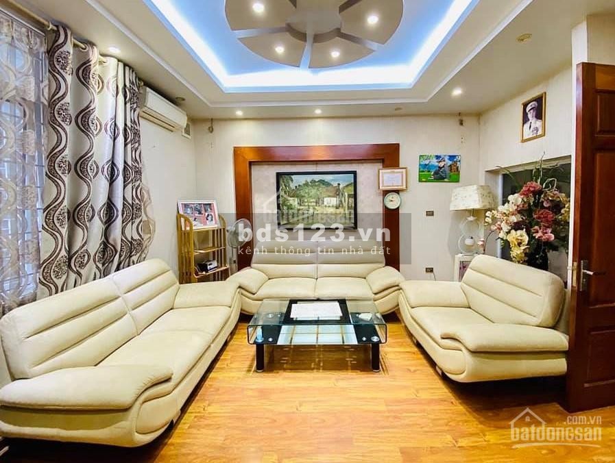 Bán nhà Nguyễn Văn Huyên, sát đường lớn, diện tích sử dụng 55m2, giá bán 5.1 tỷ, lhcc