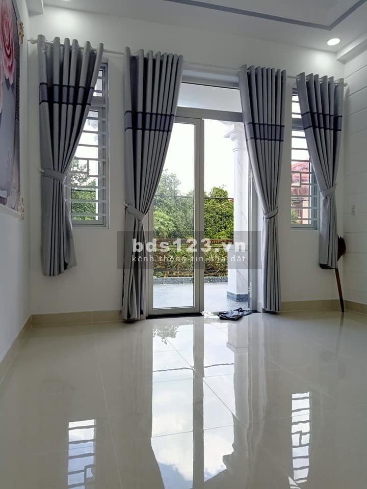 Bán GẤP nhà trung tâm Tân Thới Hiệp kế đồn CA Quận 12, Hàng xóm toàn người trí thức