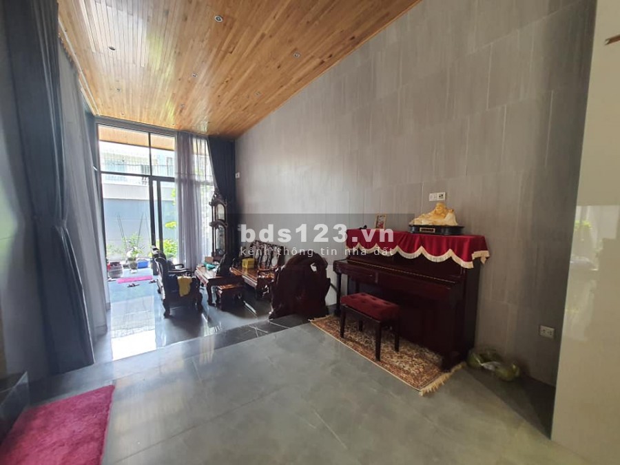 (Gò Vấp)biệt thự nở hậu, tuyệt đẹp, Phạm Văn Đồng, gần sân bay, dt 191m2, 4 tầng, giá 29 tỷ