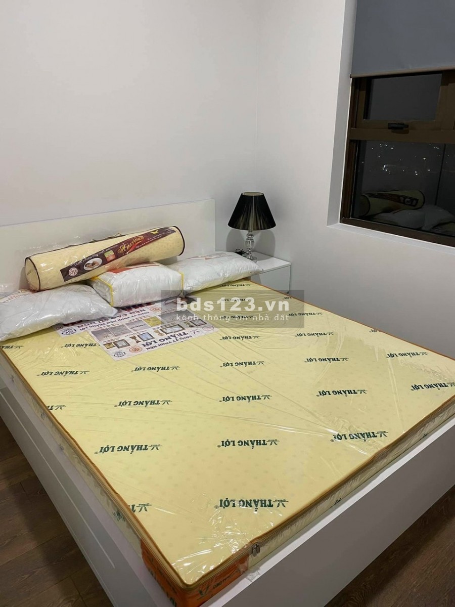 Bán gấp căn hộ 2PN Opal Boulevard tầng 12 View Đông Nam và Tây Nam giá 2.6 tỷ