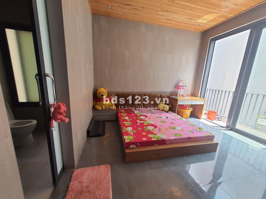 (Gò Vấp)biệt thự nở hậu, tuyệt đẹp, Phạm Văn Đồng, gần sân bay, dt 191m2, 4 tầng, giá 29 tỷ
