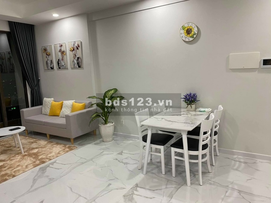 Bán gấp căn hộ 2PN Opal Boulevard tầng 12 View Đông Nam và Tây Nam giá 2.6 tỷ