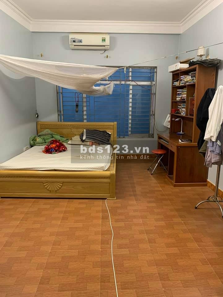 Chính chủ bán gấp, diện tích 48m2, 3 tầng, mặt tiền 4m, giá chỉ 4.38 Tỷ, Minh Khai, Hai Bà Trưng.
