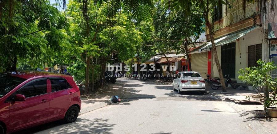 Cần bán nhà riêng Văn Chương, Tôn Đức Thắng, Đống Đa, dt 34m2, 5 tầng kiên cố, giá bán 3.35 tỷ