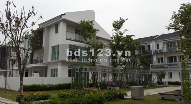 Chính chủ bán căn biệt thự Park City, 216m2 giá 17 tỷ cạnh công viên 6ha.LH: 0386502682