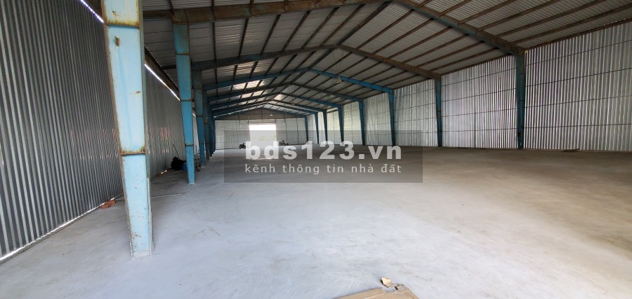 Cho thuê kho xưởng giá rẻ, DT 1000m2 đến 6000m2, đường Đỗ Xuân Hợp, Phước Long A, Quận 9
