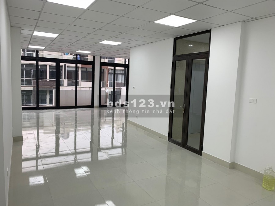 Cho thuê sàn vp phố Nhân Hòa, Quận Thanh Xuân diện tích sử dụng 60m2, tiện ích đủ