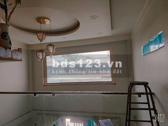 Dt 50m2, Lê Văn Quới Bình Tân, ngang 4.2m đúc 3 lầu, hẻm ô tô thông, sổ vuông chỉ 3.7 tỷ