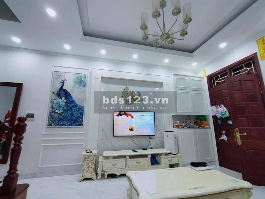 Bán Nhà Phạm Văn Đồng, kinh doanh thuận lợi, diện tích sử dụng 65m2, giá bán nhỉnh 8 tỷ