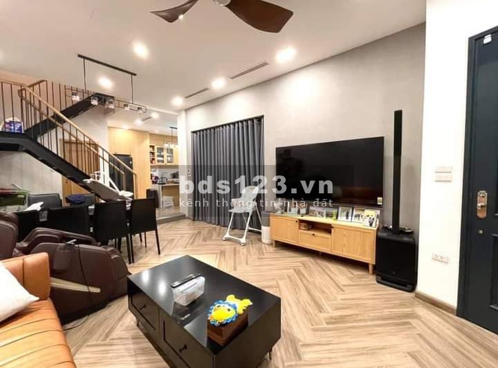Bán nhà Đẹp Ngõ 297 Đội Cấn Quận Ba Đình diện tích 45m2, 5 tầng giá bán 6,2 tỷ