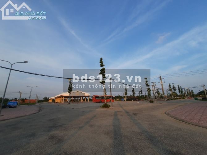 Đất chợ chỉ 13tr/m2 ngay trung tâm thị trấn Thạnh Phú