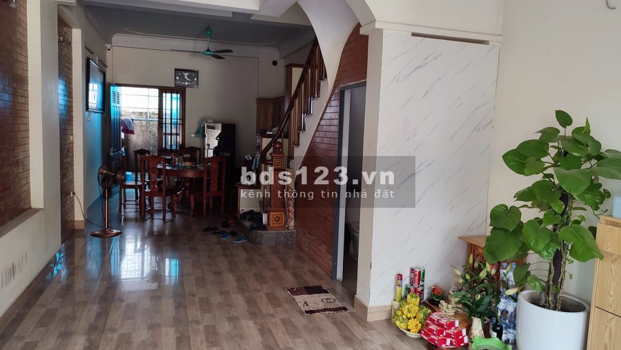 Chính chủ bán nhà liền kề La Khê Hà Đông 50m hai mặt thoáng đã có full Đồ SĐCC