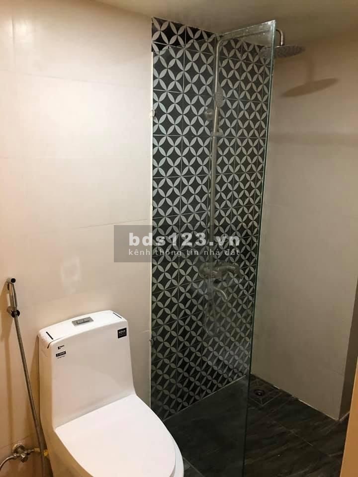 Bán khách sạn 3* Quang Trung Gò Vấp dt 175m2, 7 tầng lãi ròng 300 triệu/tháng, lh 0776953855