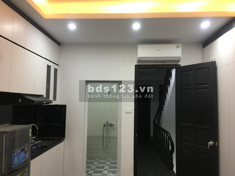 Bán tòa chung cư phố Triều Khúc, Thanh Xuân diện tích 65m2, 6 tâng, giá 4.8 tỷ, 40 triệu/tháng