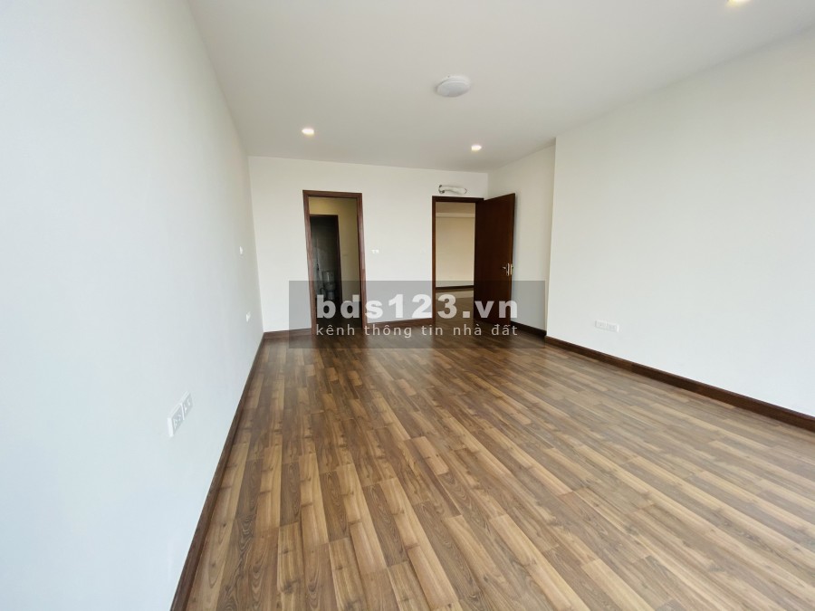 Tặng 120 triệu nội thất, căn góc 3PN 135m2 giá 3,8 tỷ. Đóng 1.36 tỷ (35%) nhận nhà + 18 tháng 0 lãi