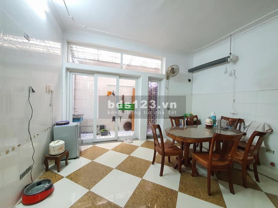 Bán nhà Liền Kề KĐT Xa La Hà Đông, diện tích sử dụng 76m2, 5 tầng, giá bán 9 tỷ , Ô tô tránh