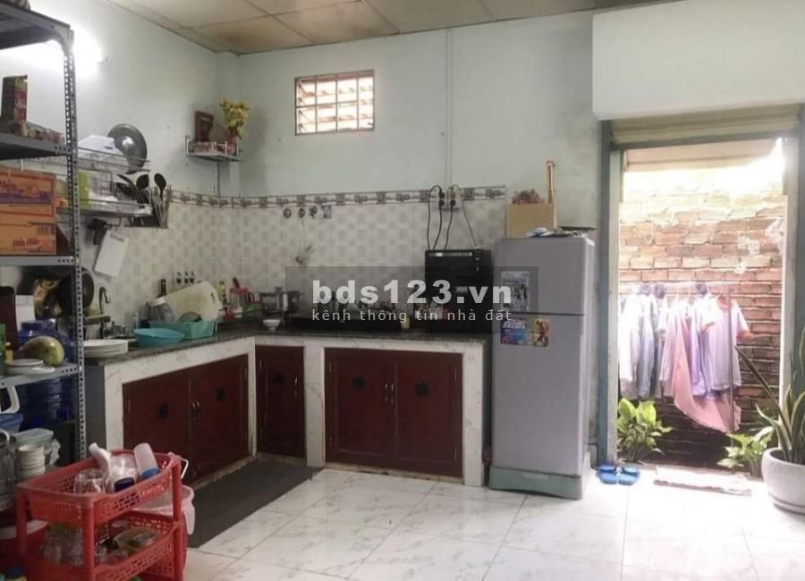 Bán nhà nát Quận 10, diện tích sử dụng 70m2, nhỉnh 100 triệu/m2 liên hệ 0799149230