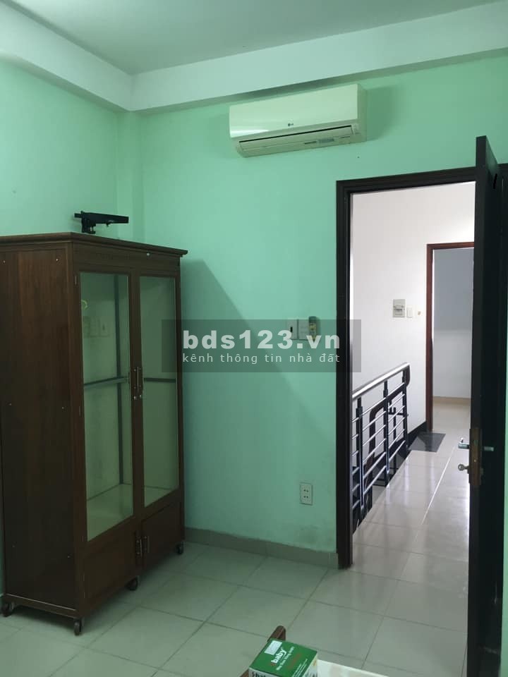 Bán nhà 1 sẹc Nguyễn Phúc Chu, Tân Bình diện tích sử dụng 62m2, 2 lầu, 4PN giá chỉ 4.5 tỷ