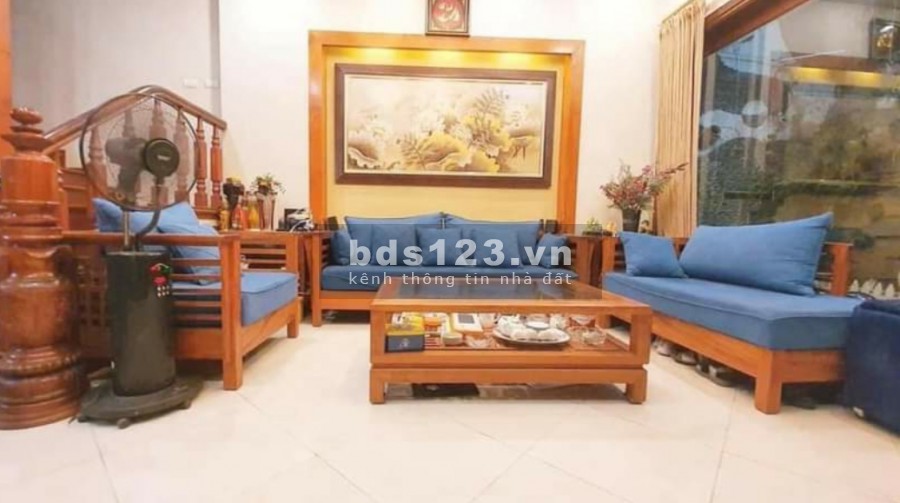 Bán nhà ngõ ô tô phố Đào Tấn, diện tích 45m2 5 tầng, mặt tiền 4m, giá bán chỉ 4.35 tỷ