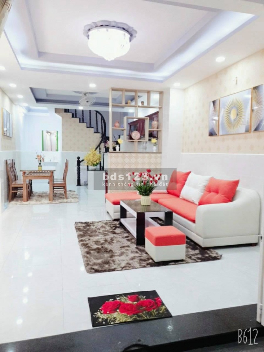 Do Dịch Covid, Cần Tiền Bán Gấp Nhà Quận Tân Bình diện tích sử dụng 35m2 giá chỉ 3.8 Tỷ