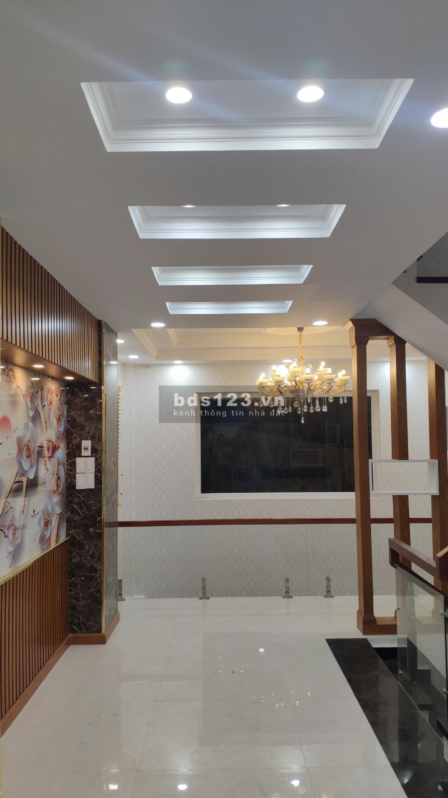 Bán nhà nguyên căn lô góc đường Lê Văn Thọ, diện tích 50m2, 5 tầng, giá cực rẻ, lhcc