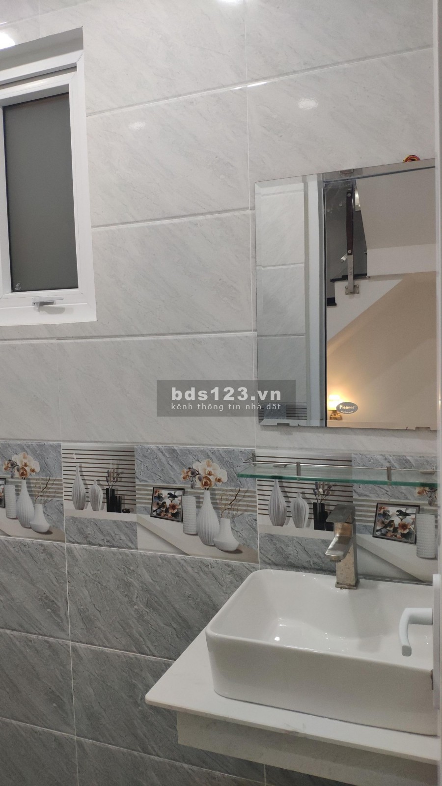 Bán nhà nguyên căn lô góc đường Lê Văn Thọ, diện tích 50m2, 5 tầng, giá cực rẻ, lhcc