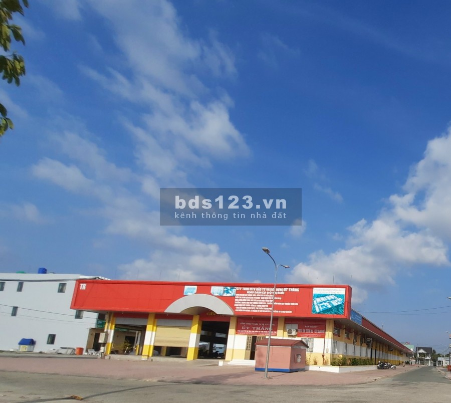 Bán đất nền liền chợ và ccn giá rẻ 100% thổ cư, sổ hồng riêng, chiết khấu ngay 200tr/nền