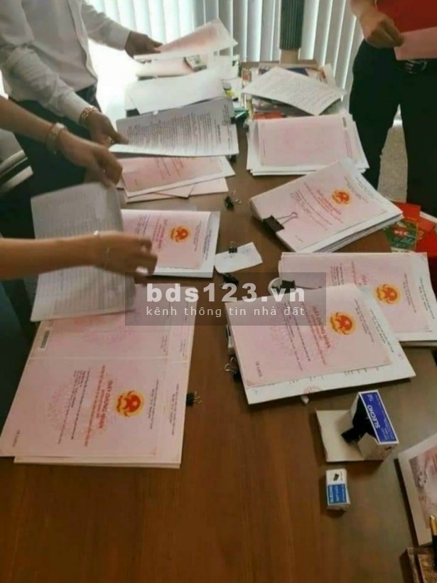 Chỉ 759 triệu có ngay lô đất đẹp Đồng Xoài, pháp lí rõ ràng, sổ hồng trao tay, bán giao ngay