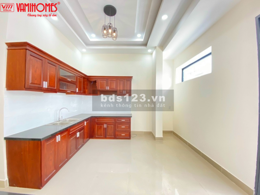Nhà Mới Thiết Kế Đẹp hẻm xe hơi 606 QL13 cách mặt tiền 80m, ngân hàng hỗ trợ vay
