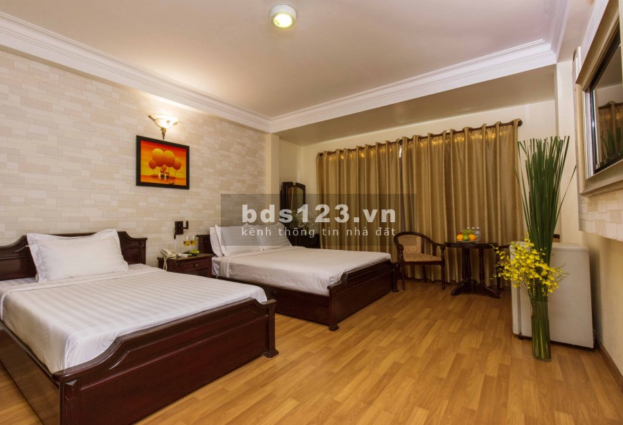 Bán Khách Sạn mặt tiền nội bộ Trần Thiện Chánh phường 12 Quận 10, dt 5.2x17, 10 phòng