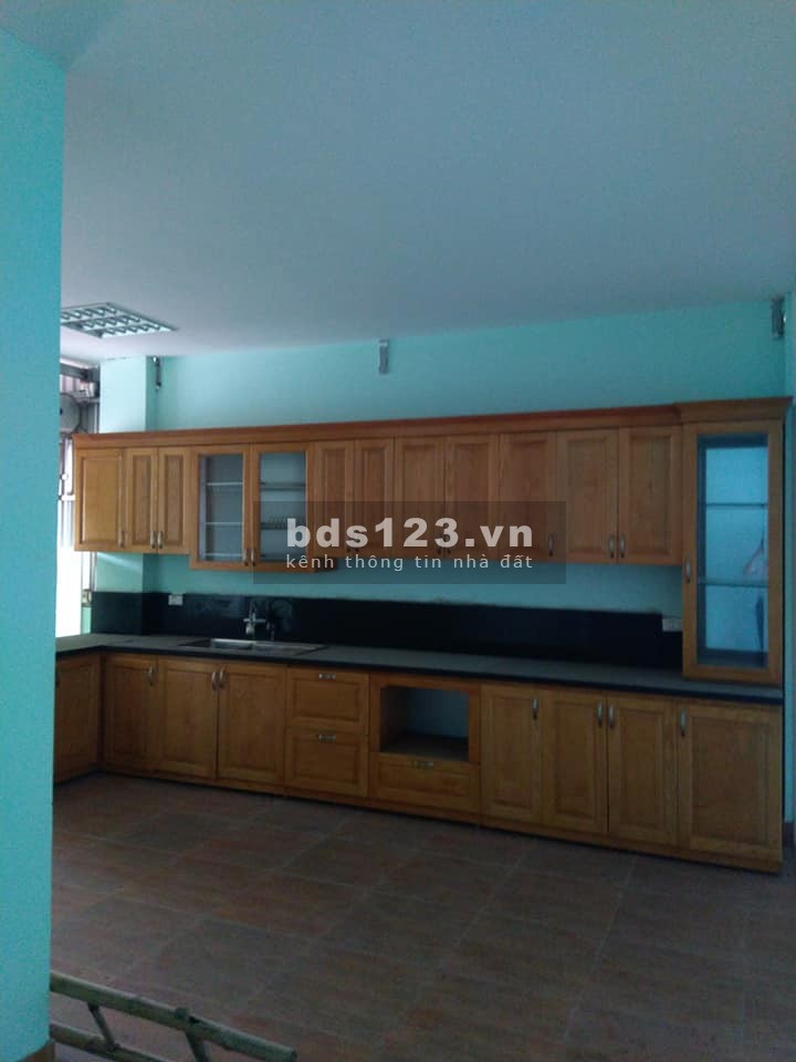 Bán nhà mặt phố Vương Thừa Vũ dt 65m2, oto tránh kinh doanh thang máy giá 15.2 tỷ