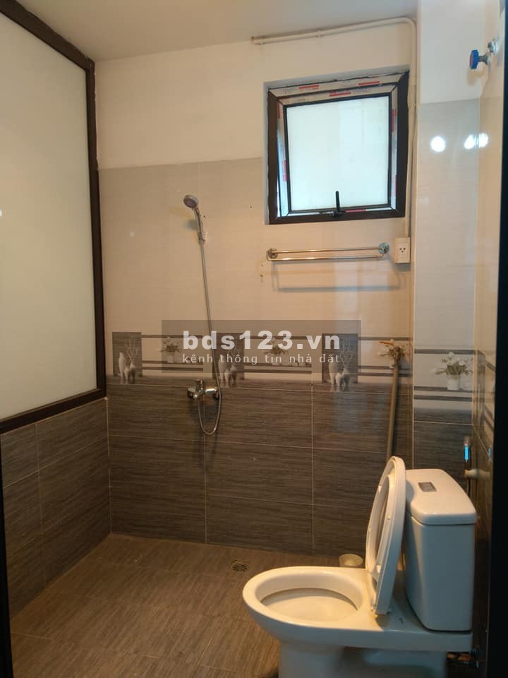 Bán nhà mặt phố Vương Thừa Vũ dt 65m2, oto tránh kinh doanh thang máy giá 15.2 tỷ
