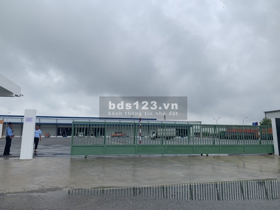 Cho thuê kho xưởng có đầy đủ PCCC, DT 10.000m2 trong KCN Đài Tư, Long Biên, Hà Nội, lh 0866683628